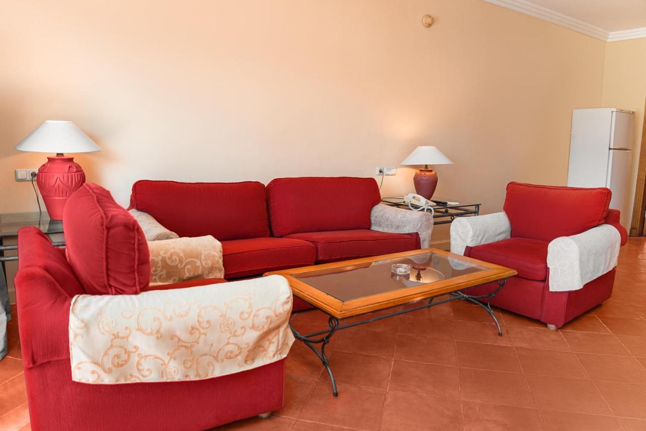 Sharm Dreams Vacation Club - Aqua Park Hotel Kültér fotó A living room